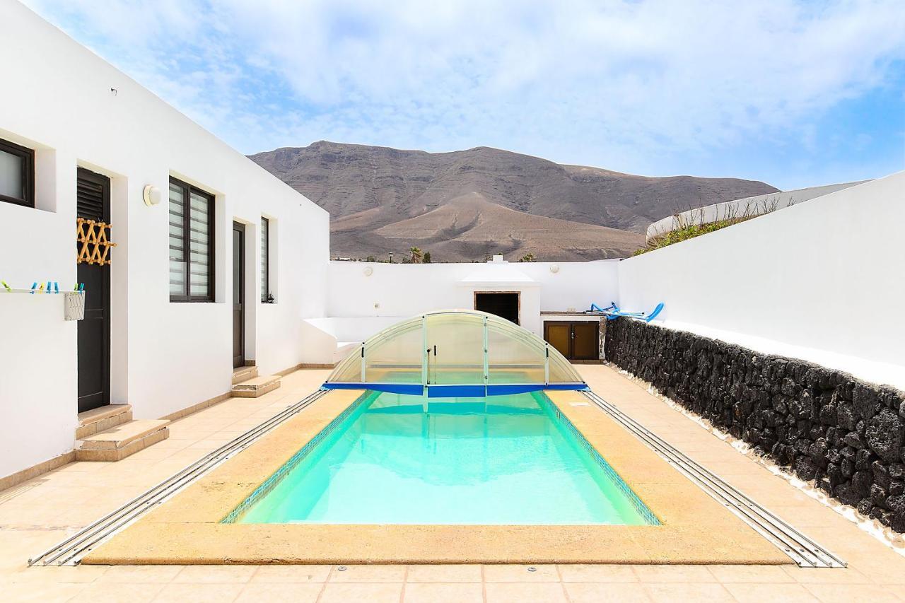 Famara Beach House Ngoại thất bức ảnh
